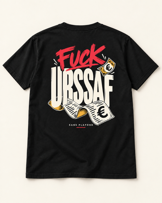 FUCK URSSAF — t-shirt noir, motif au dos — visuel de présentation SANS PLAFOND