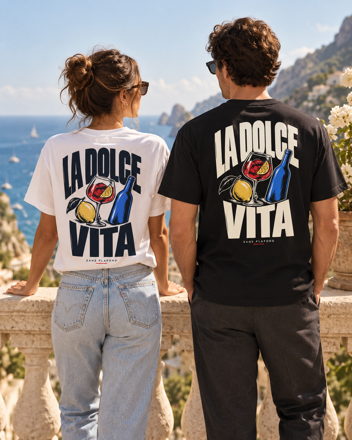 LA DOLCE VITA — mise en scène portée, vue de dos noir et blanc — visuel de présentation SANS PLAFOND