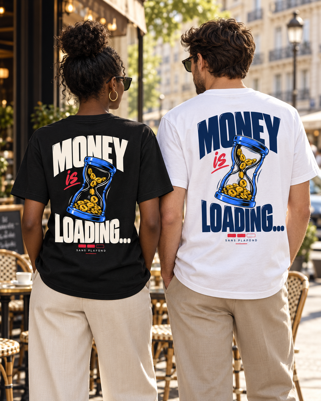 MONEY IS LOADING — t-shirts noir et blanc portés de dos — visuel de présentation
